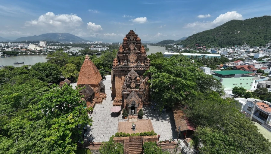 Torres Po Nagar, una joya arquitectónica Cham en Nha Trang, Vietnam